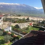 Dirala Проживание в семье Lazarat