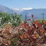 Dirala Проживание в семье