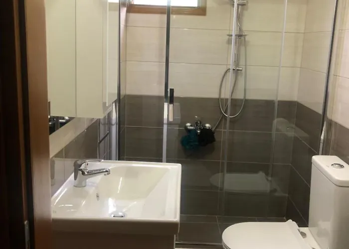 民宿 Dirala Lazarat